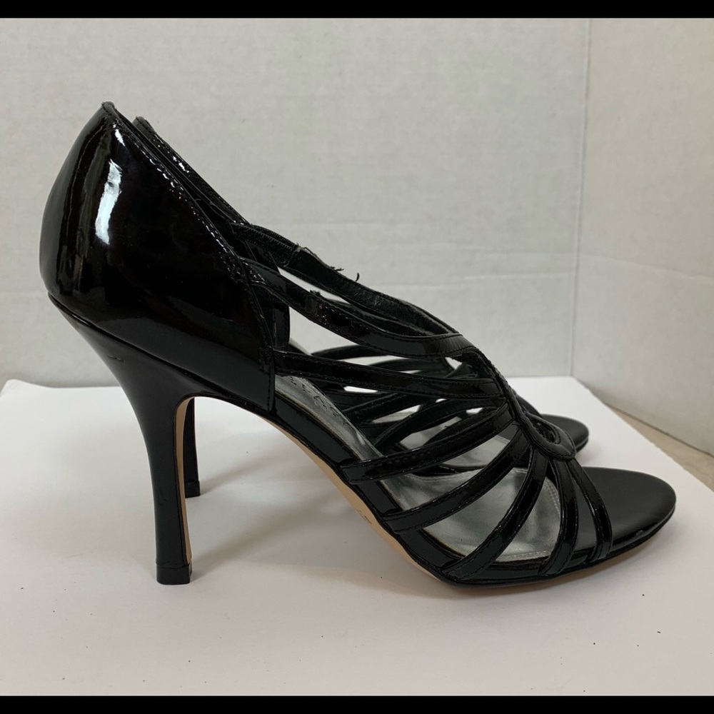 White House Black Market Black Heels Sz 8
